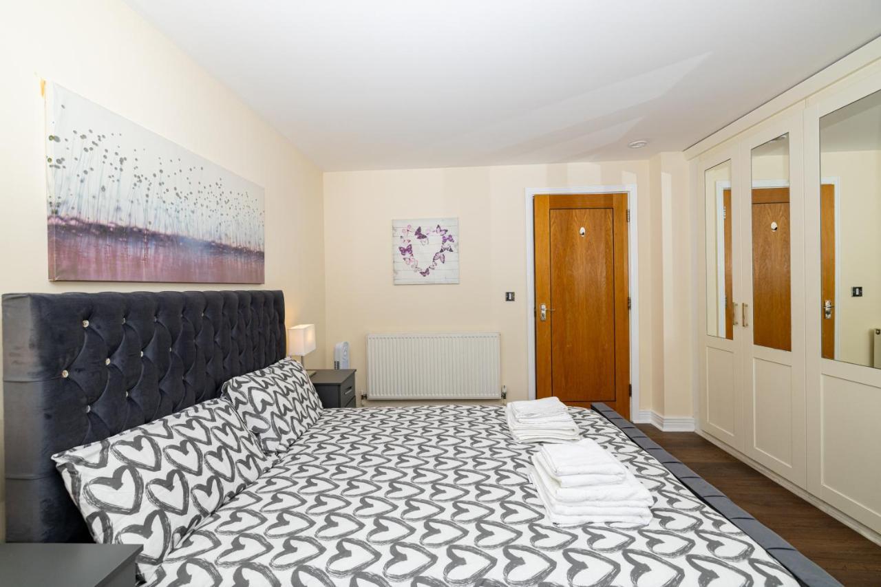 Two Bed Apartment Near Canary Wharf London Eksteriør bilde