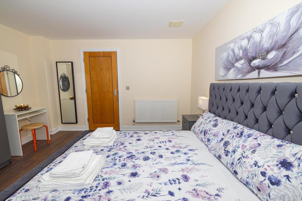 Two Bed Apartment Near Canary Wharf London Eksteriør bilde