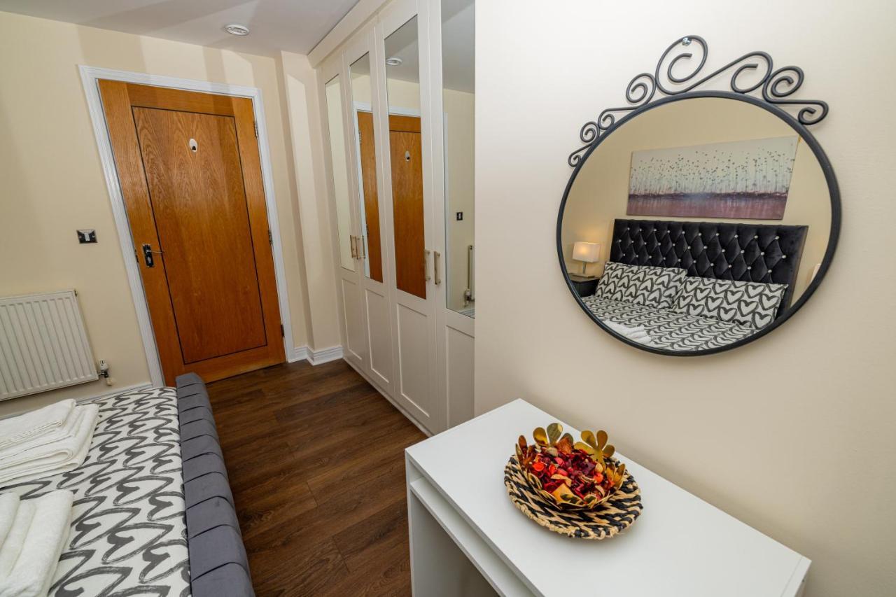 Two Bed Apartment Near Canary Wharf London Eksteriør bilde